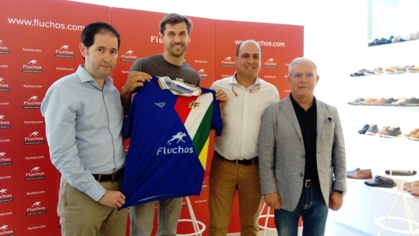 Lee más sobre el artículo Fluchos presenta su nuevo proyecto social ‘Huellas 2018’ con Fernando Llorente como imagen de marca