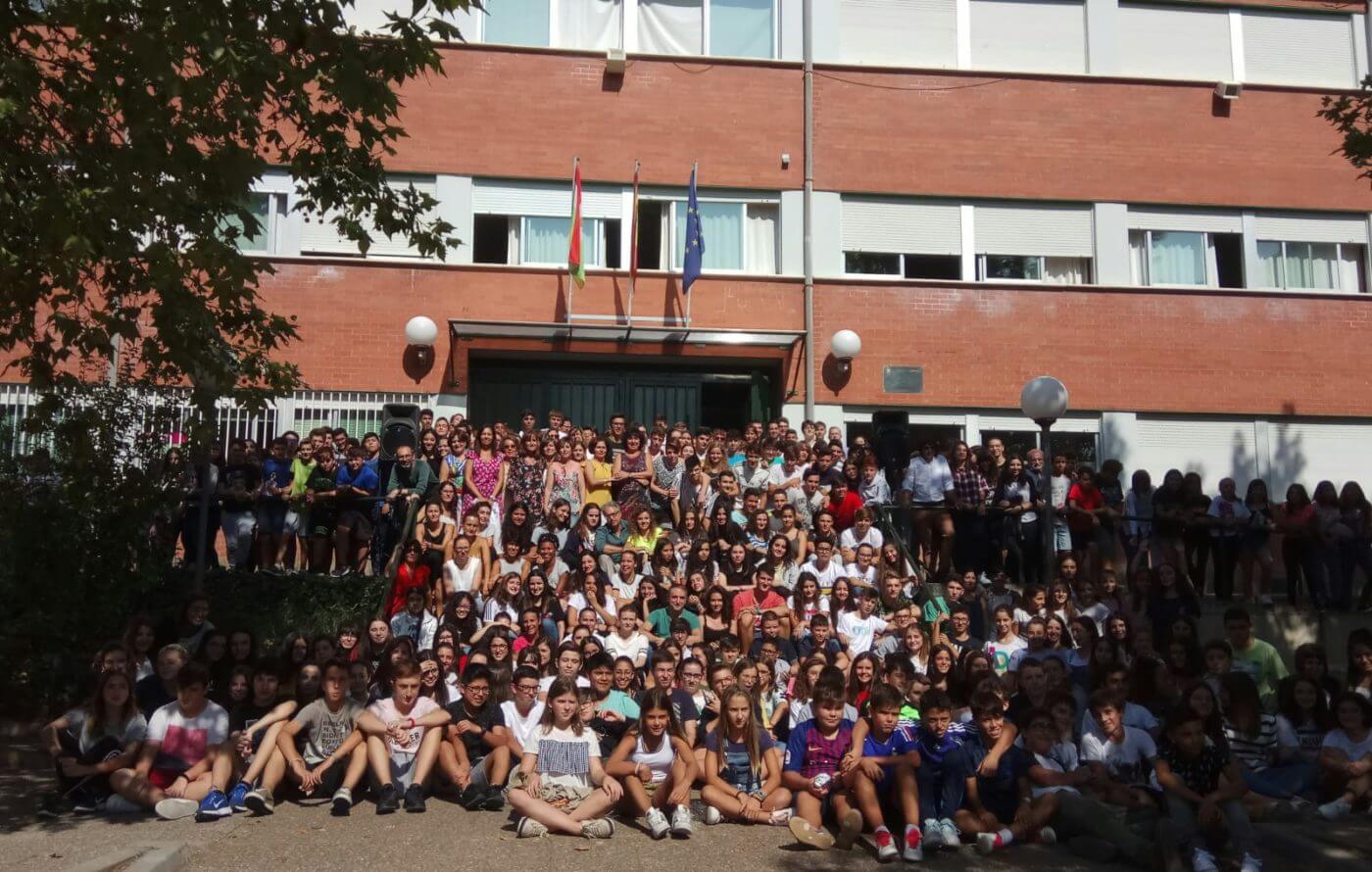 Lee más sobre el artículo El IES ‘Celso Díaz’ continúa celebrando su 50 aniversario con el mes dedicado a las Humanidades