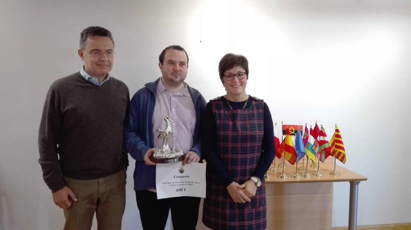 Lee más sobre el artículo El maestro internacional Mikel Huerga gana VIII Open Ajedrez Ciudad de Alfaro