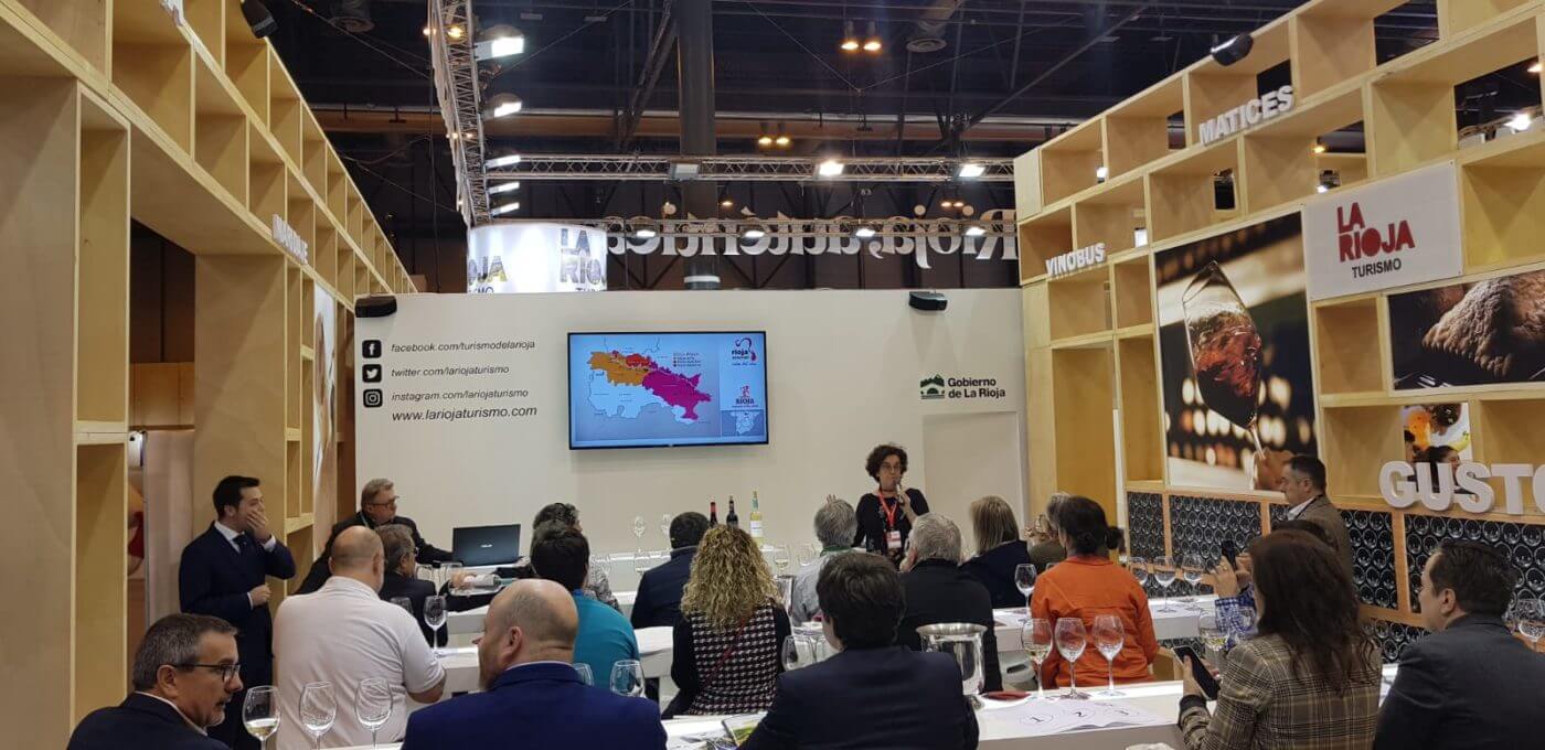 Lee más sobre el artículo La Ruta del Vino de Rioja Oriental se ha presentado oficialmente en la feria de turismo FITUR en Madrid