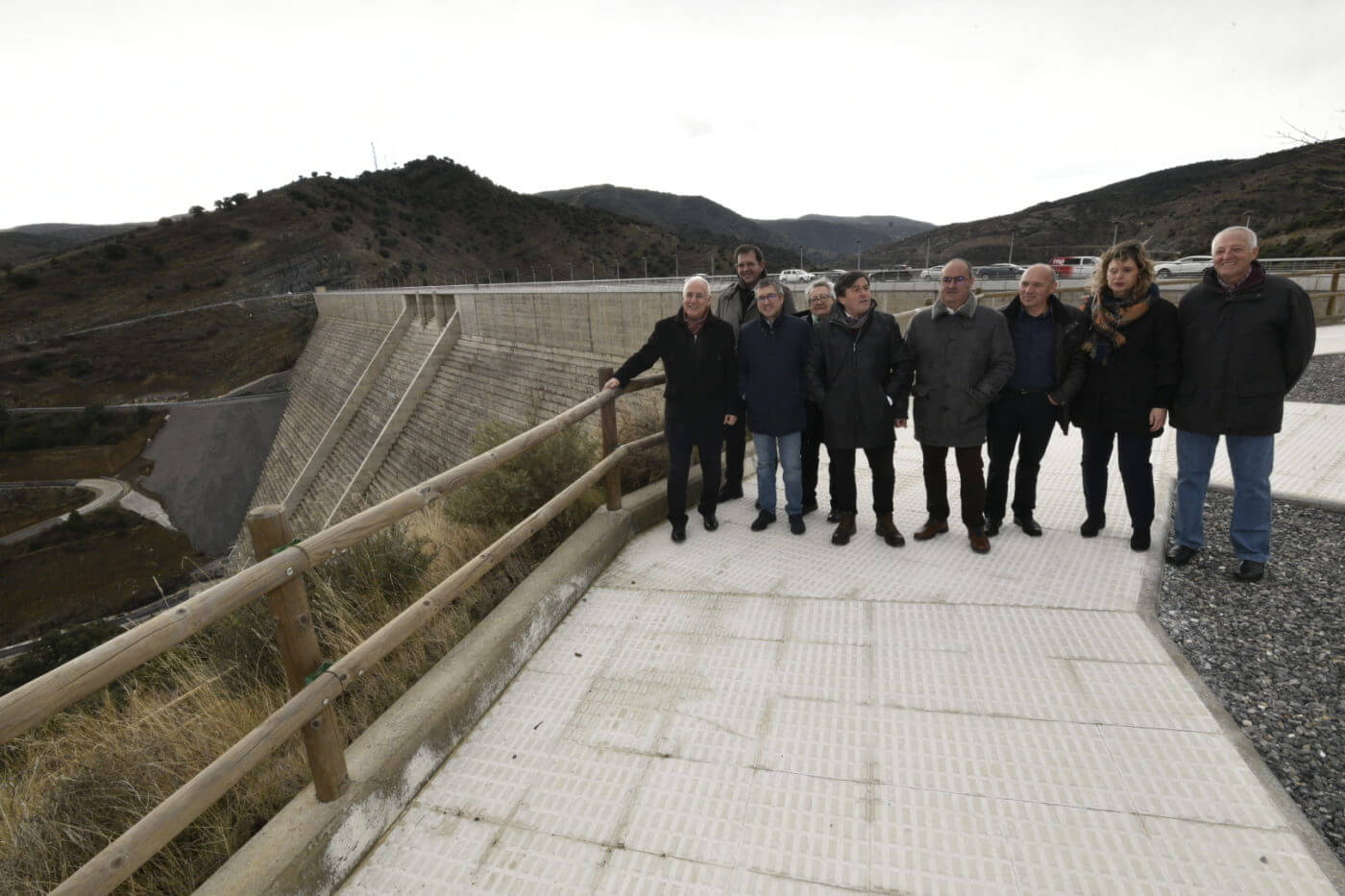 Lee más sobre el artículo Tras concluir su obra civil, la presa de Enciso comienza a llenarse ante la preocupación de los vecinos por la falta de un plan específico de emergencias