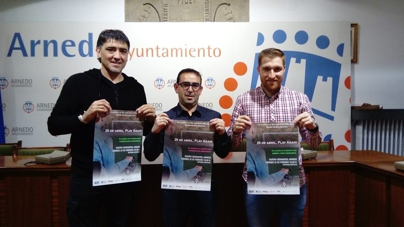 Lee más sobre el artículo La Escuela de Fútbol programa la proyección de un documental contra la violencia en el deporte