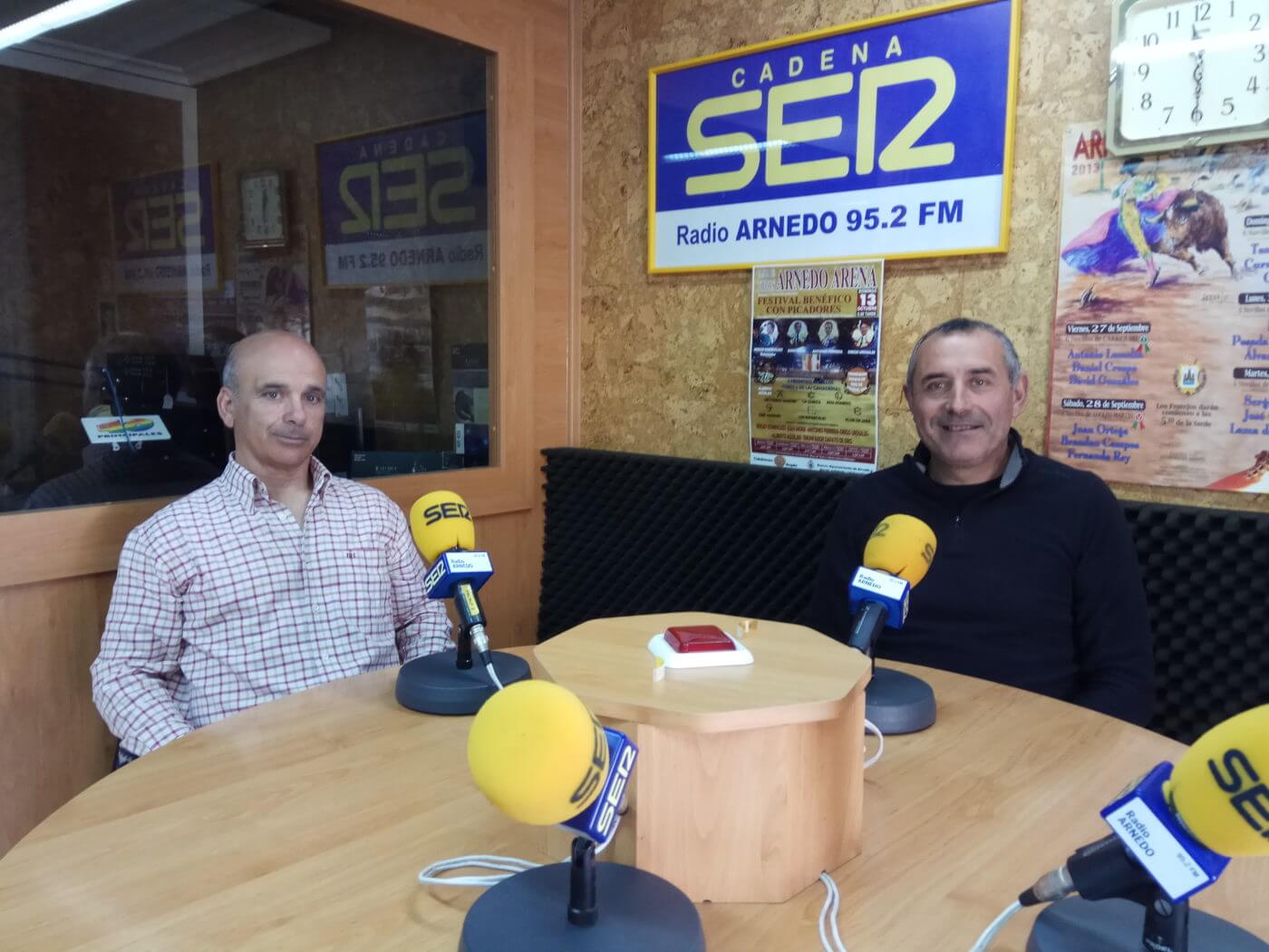 Lee más sobre el artículo Seis ciclistas aldeanos recaudarán fondos para ARDEM y Fundación Nacional de Parapléjicos en la «Non Stop Madrid-Lisboa»