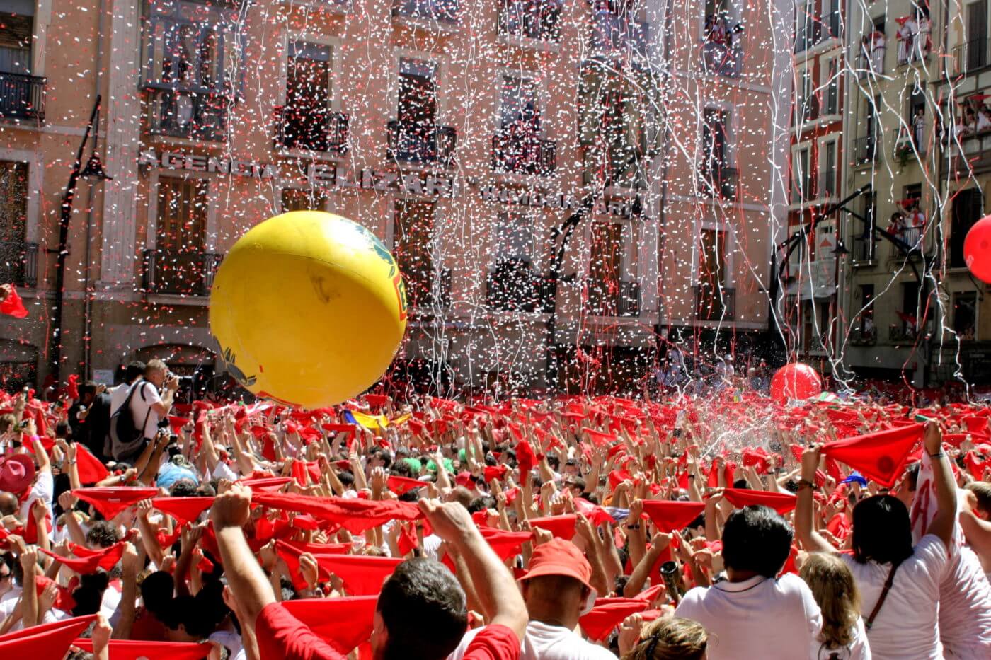Lee más sobre el artículo El ayuntamiento de Calahorra organiza el servicio de autobús ‘Voy y vengo’ para las fiestas de San Fermín