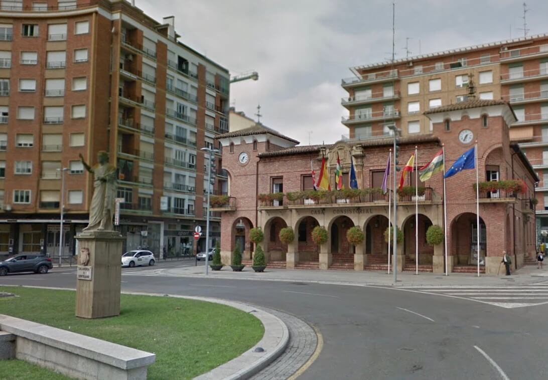 Lee más sobre el artículo El Ayuntamiento de Calahorra comunica varios cambios en los colegios electorales para las próximas generales