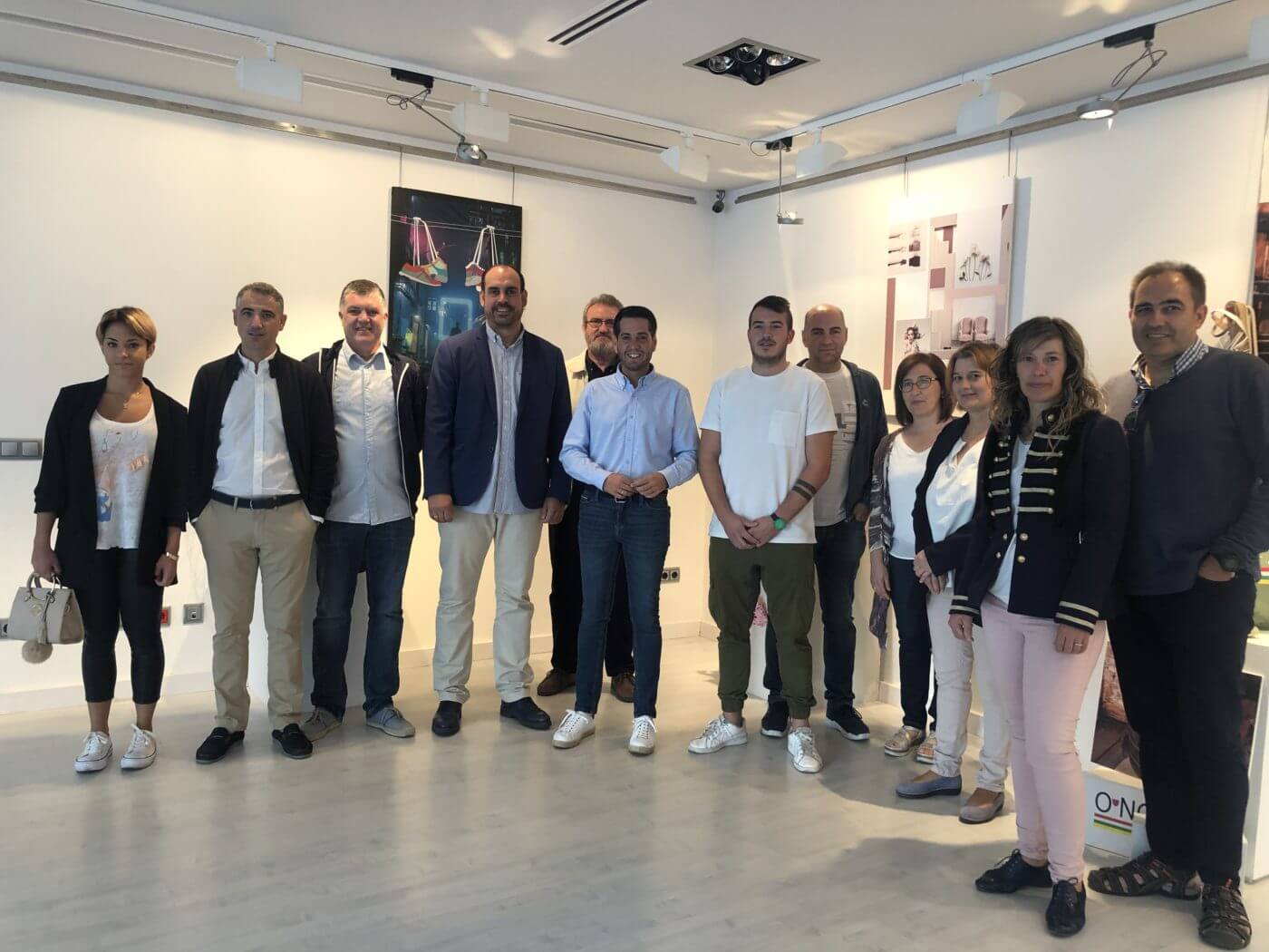 Lee más sobre el artículo Alumnos del Grado Superior de Diseño y Producción de Calzado y Complementos del IES Virgen de Vico exponen en el Centro Fundación Cajarioja-Bankia