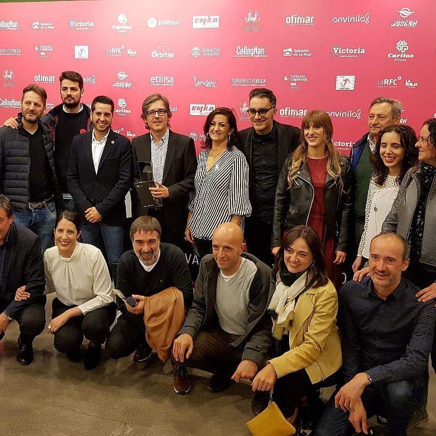 Lee más sobre el artículo El festival de cine «Octubre Corto» premia por sorpresa al guionista riojano Bernardo Sánchez