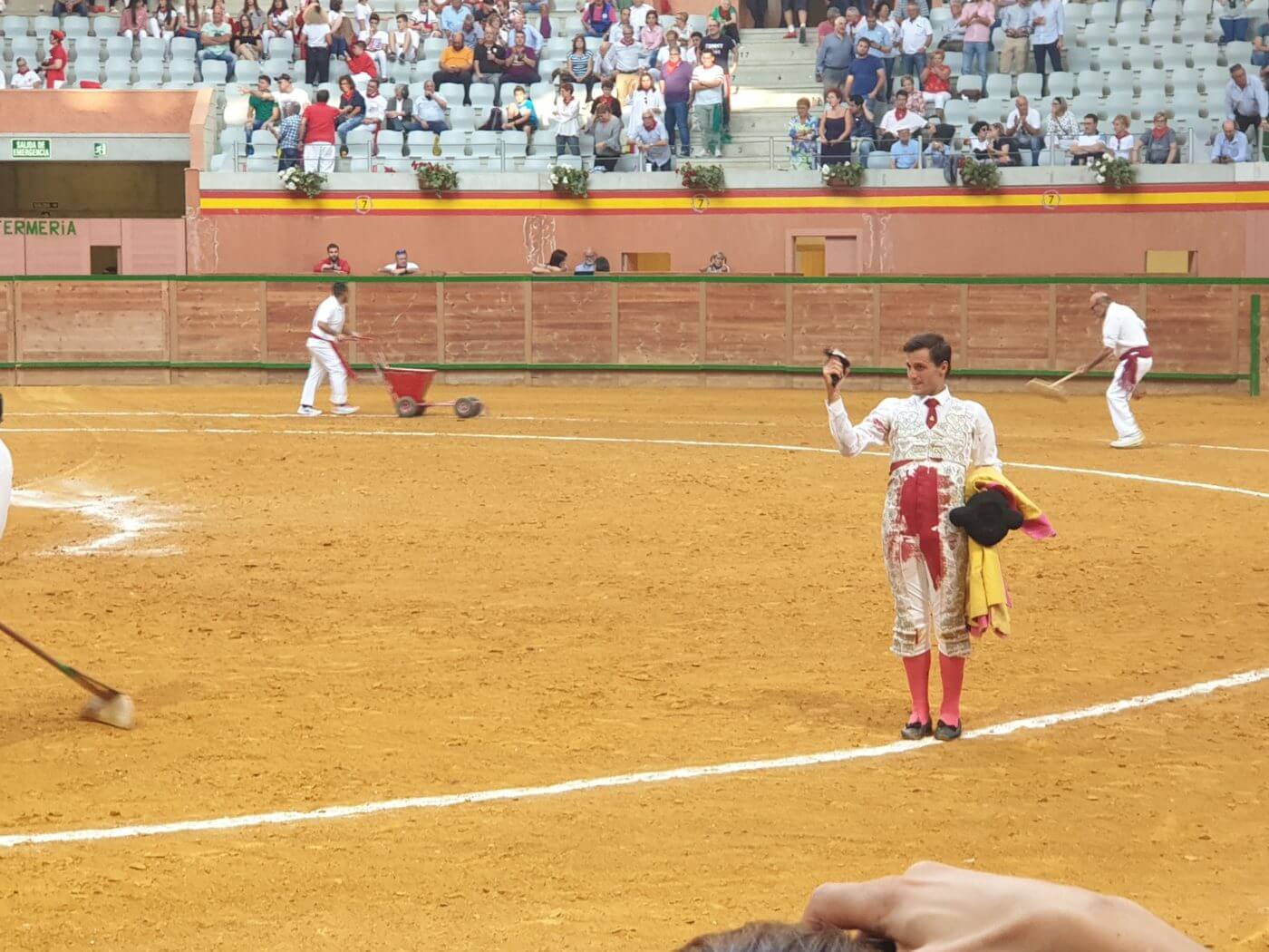 Lee más sobre el artículo Francisco Montero gana el trofeo ‘Zapato de Oro 2019’ de la feria de novilladas de Arnedo que ha estado en el debate estas fiestas