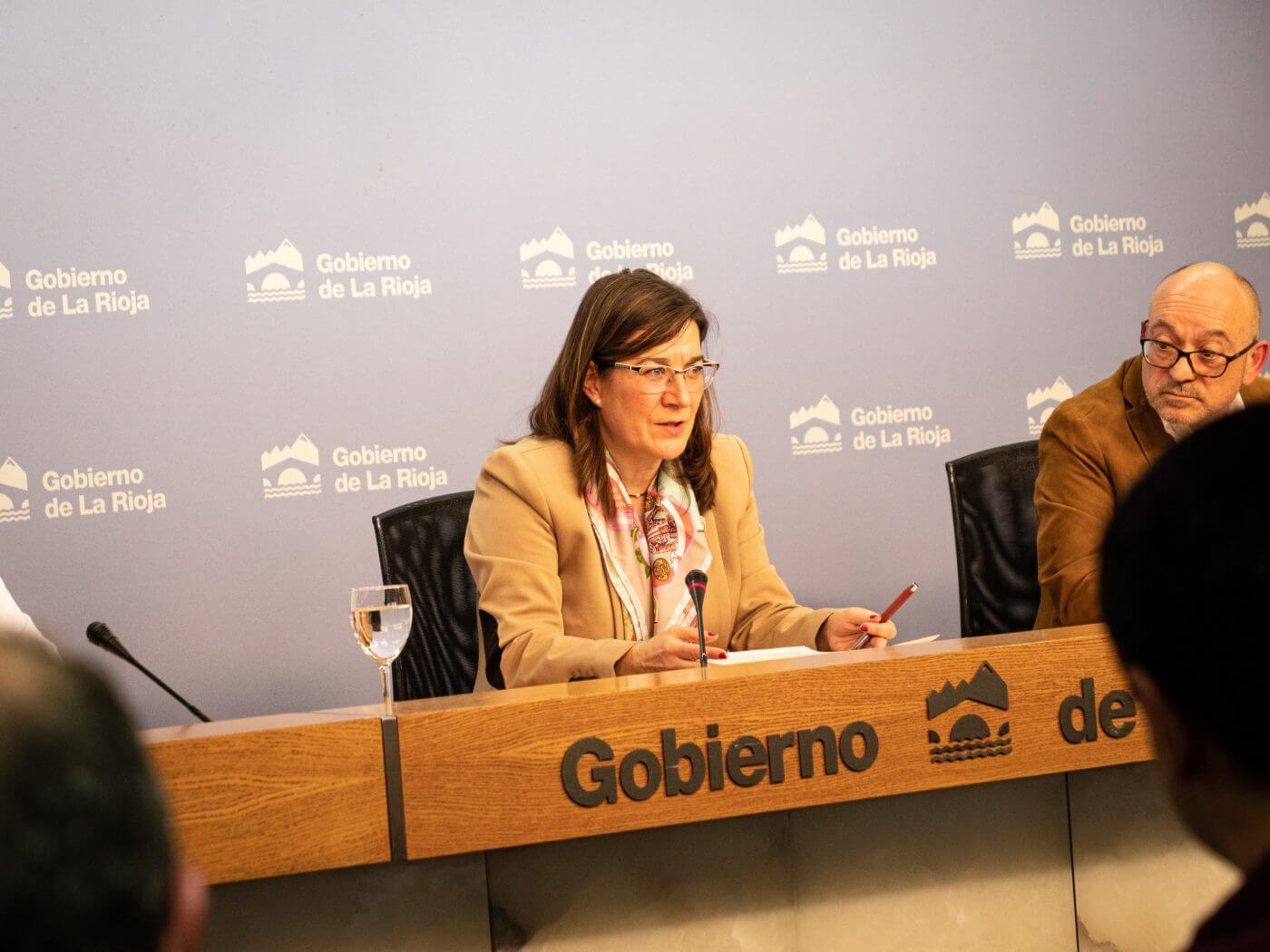 Lee más sobre el artículo El primer caso riojano de coronavirus se mantiene asintomático y tratado en su domicilio