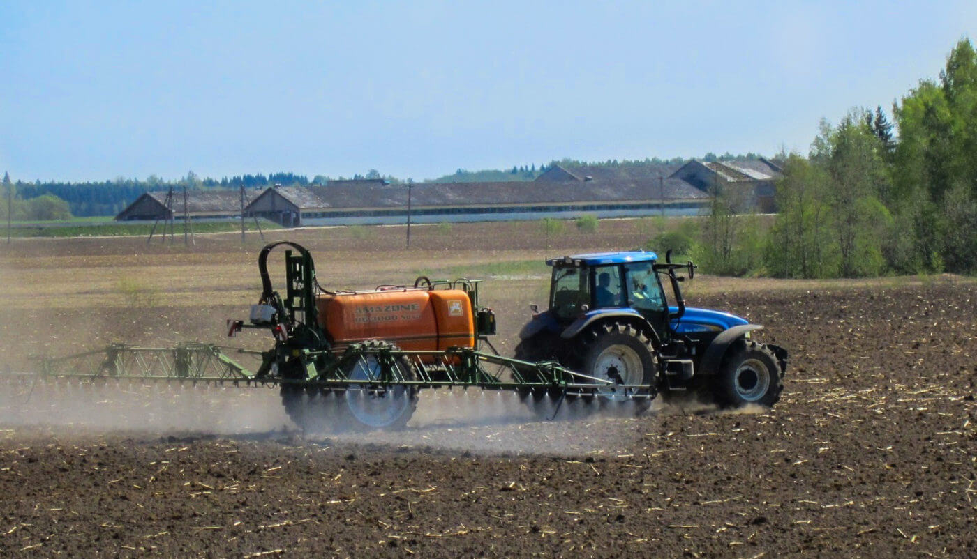 Lee más sobre el artículo Los agricultores de ARAG-Asaja se ofrecen para colaborar en las tareas de desinfección de espacios públicos
