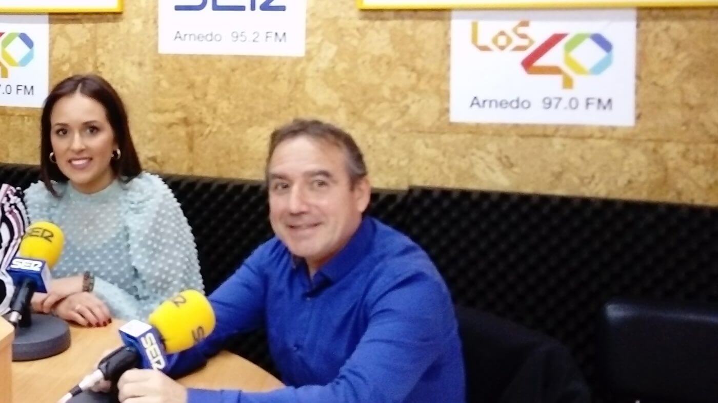 Lee más sobre el artículo Vanesa Ruiz sustituye a Javier Pérez-Aradros en la dirección del orfeón arnedano ‘Celso Díaz’