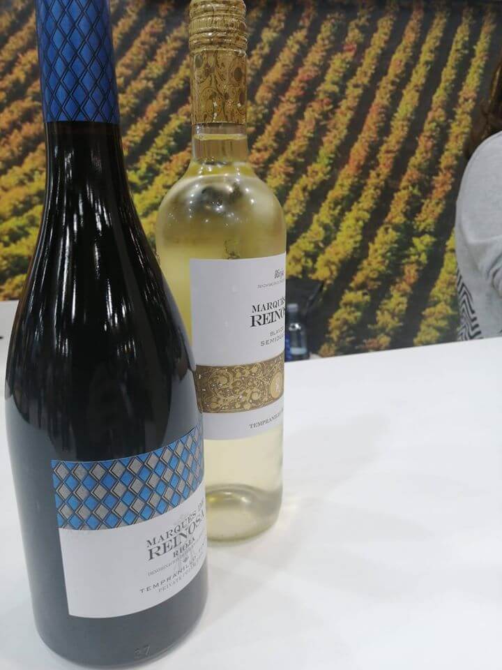 Lee más sobre el artículo Bodegas Marqués de Reinosa obsequia con una botella de vino a los trabajadores del hospital de Calahorra, el Centro de Salud y la residencia de Autol