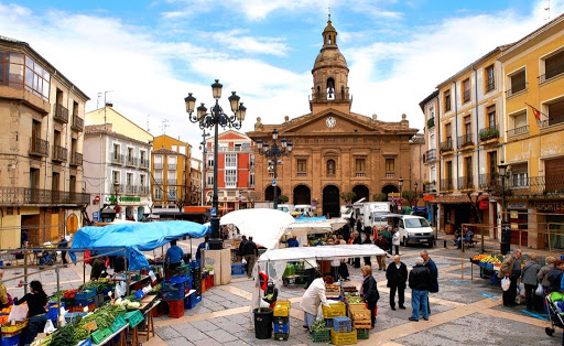 Lee más sobre el artículo La Junta de Gobierno Local autoriza la celebración del mercadillo de los jueves a partir de este 14 de mayo