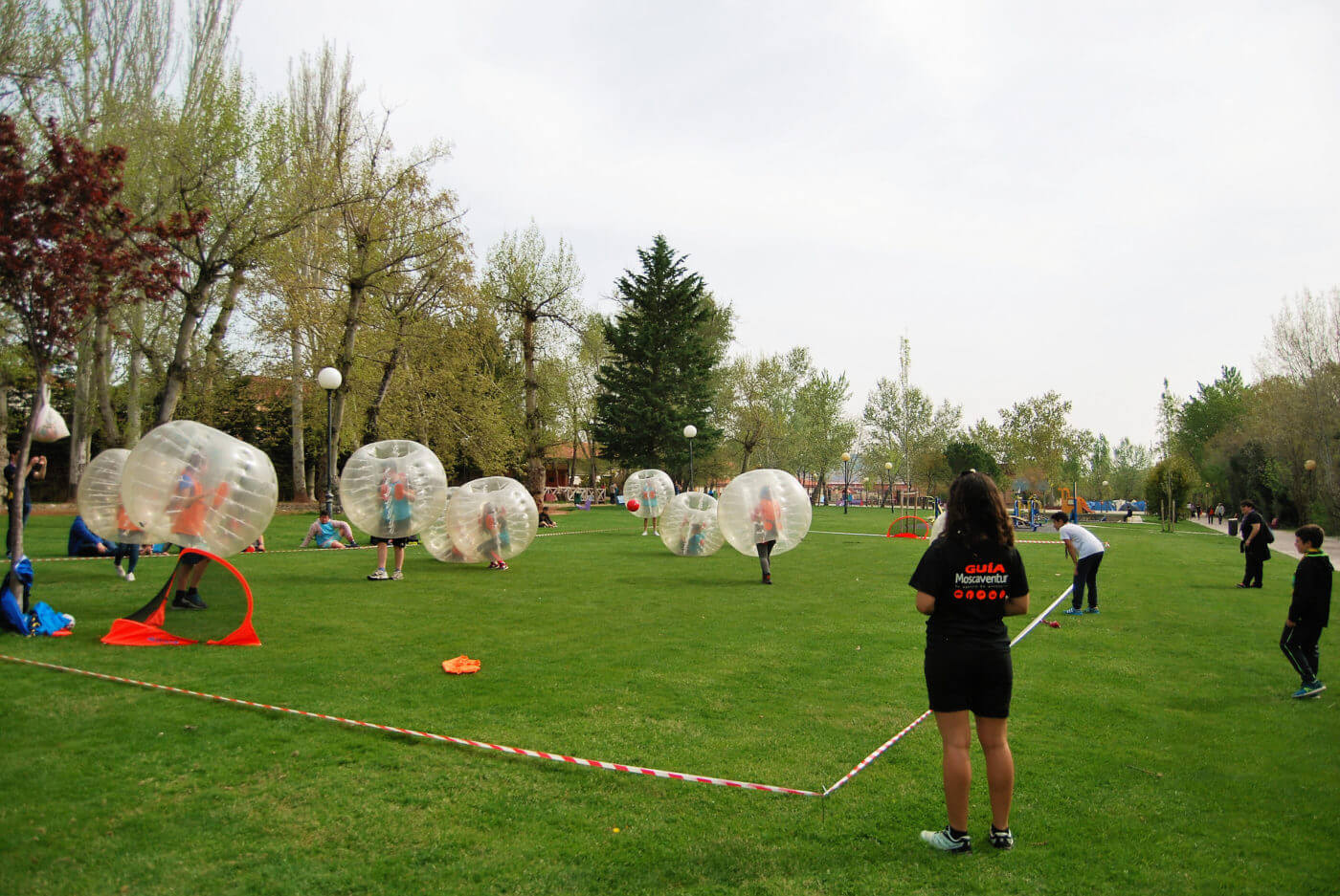 Lee más sobre el artículo ‘Moscaventur’ organiza campamentos urbanos multiaventura en Arnedo y alrededores para niños a partir de 6 años
