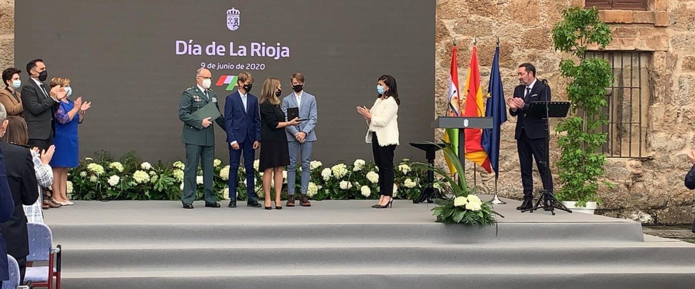 Lee más sobre el artículo San Millán acoge la celebración del Día de La Rioja marcado por el agradecimiento al personal sanitario y a las fuerzas de seguridad
