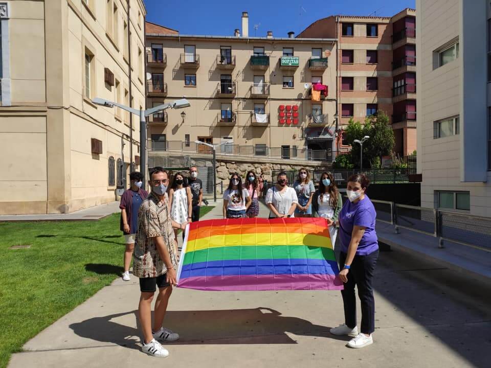 Lee más sobre el artículo Carmen Calvo López gana el concurso de microrrelatos del Consejo de la Juventud de Arnedo