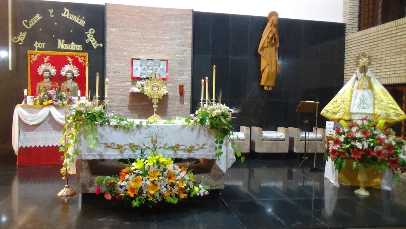 Lee más sobre el artículo En Arnedo los niños vestidos de Comunión acompañarán en procesión a los Santos el 20 de septiembre en sustitución del Corpus