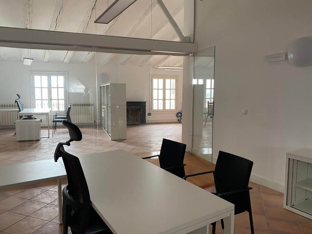 Lee más sobre el artículo La Casa de Carramiñana de Calahorra acoge desde este 1 de septiembre el servicio de Urbanismo