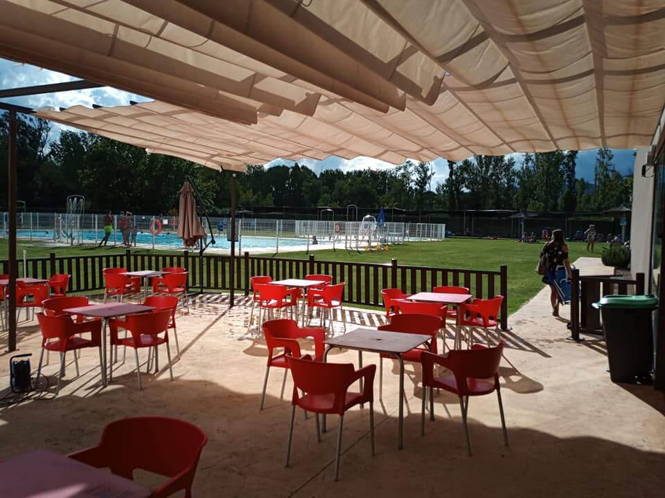 Lee más sobre el artículo El ayuntamiento de Quel muestra su satisfacción por el balance de la temporada de las piscinas municipales de verano