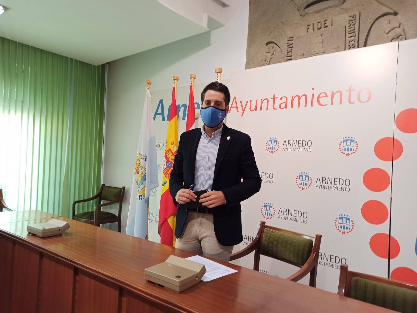 Lee más sobre el artículo El alcalde de Arnedo anima a comerciantes, hosteleros y autónomos a solicitar las ayudas municipales y las de la ADER