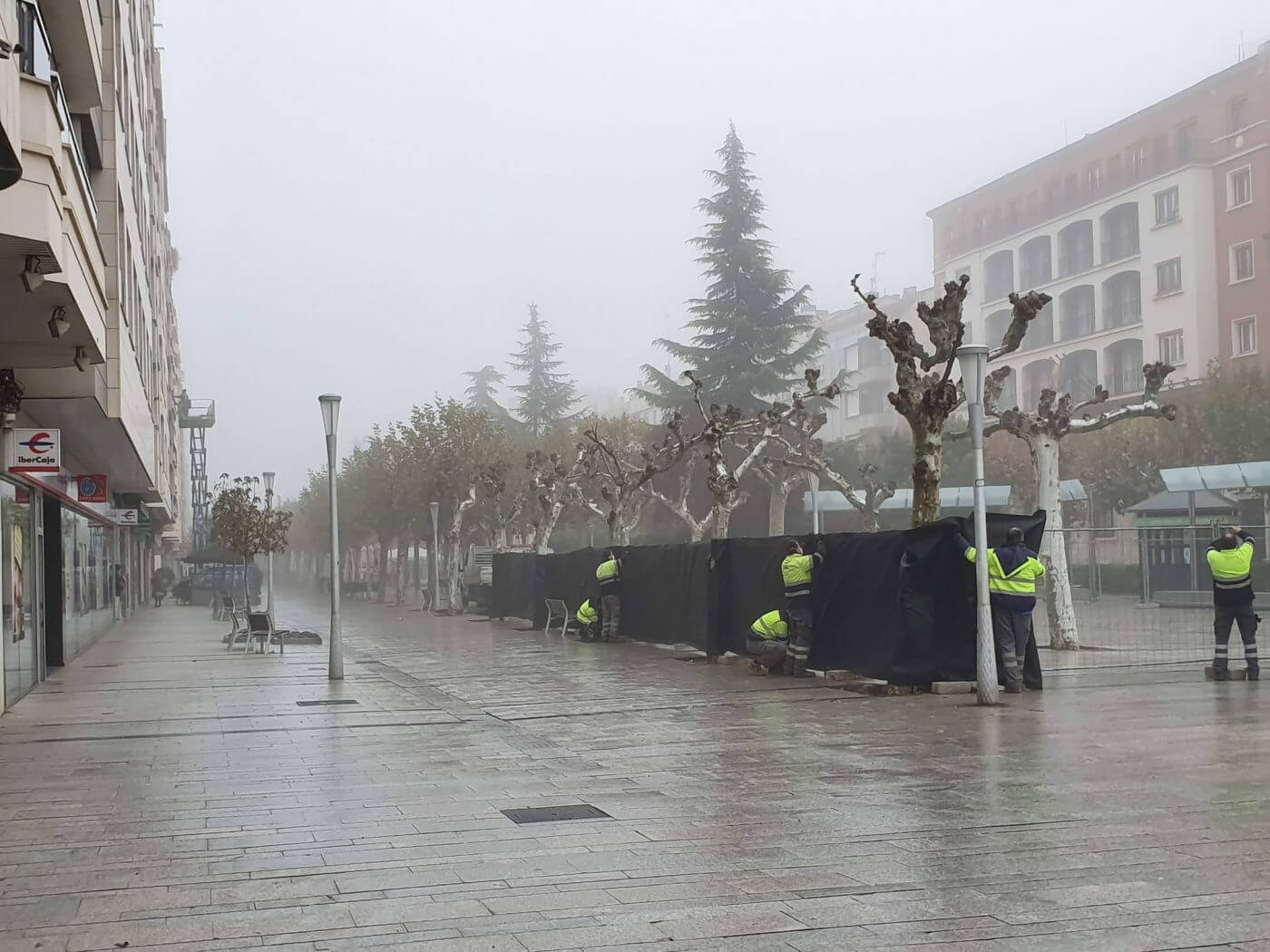 Lee más sobre el artículo El Parque de Servicios del Ayuntamiento de Calahorra inicia el montaje del Belén en el paseo del Mercadal