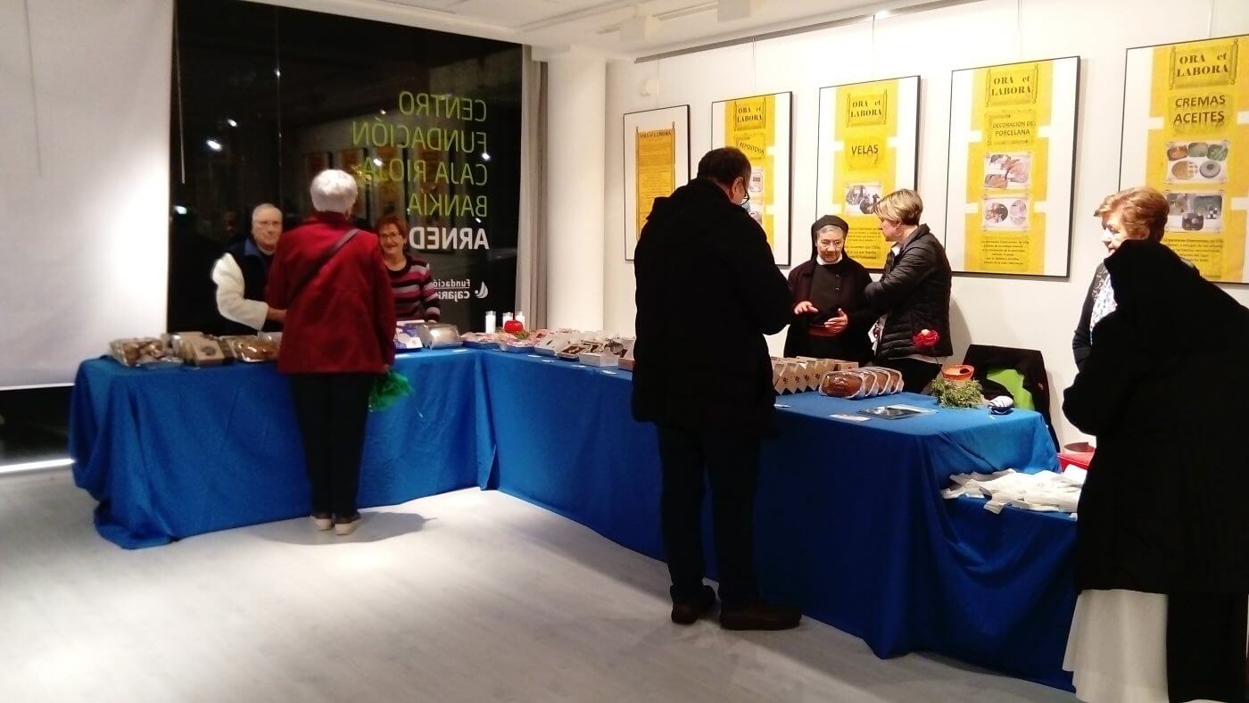 Lee más sobre el artículo Los productos del Monasterio de Vico se pueden encargar en el Centro Cultural Cajarioja-Bankia hasta mediados de diciembre