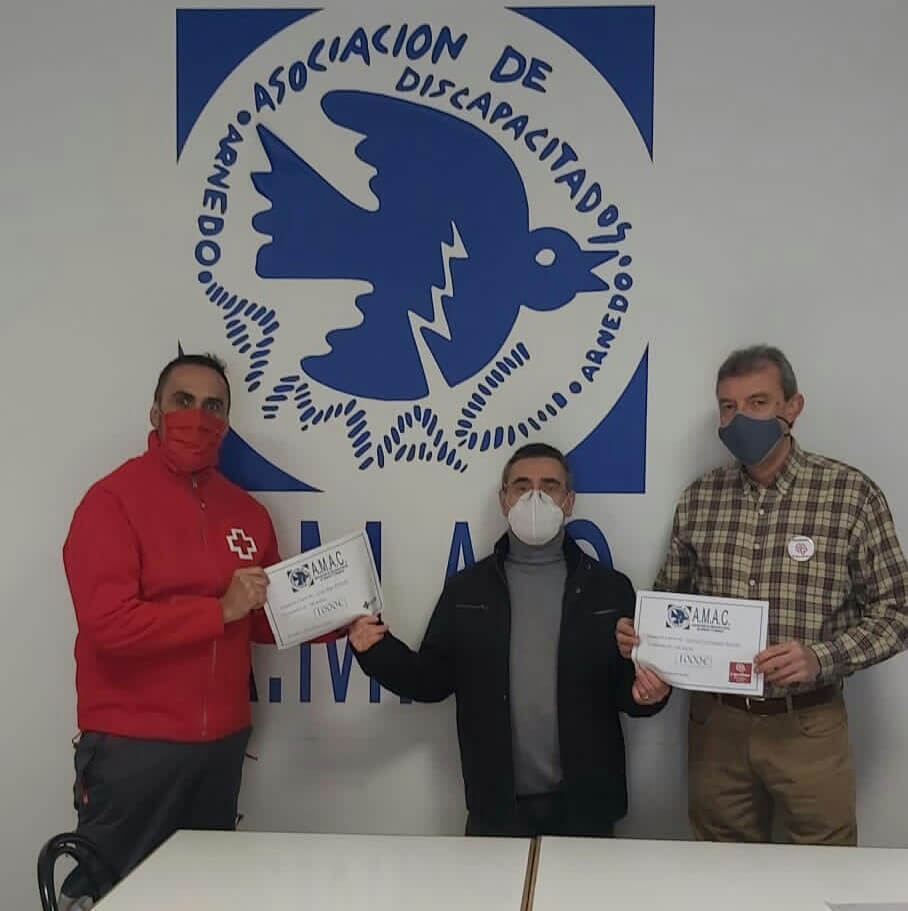 Lee más sobre el artículo La Asociación de Discapacitados de Arnedo y Comarca (AMAC) dona 2.000 euros a Cruz Roja y  Cáritas Parroquial