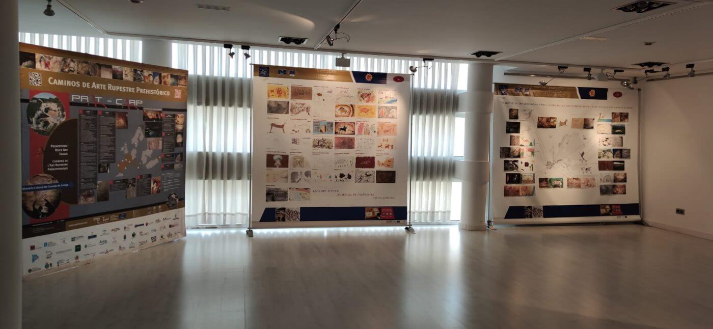Lee más sobre el artículo El Centro Fundación Cajarioja-Bankia de Arnedo acoge hasta el 17 de marzo la exposición del concurso europeo de dibujo sobre arte rupestre