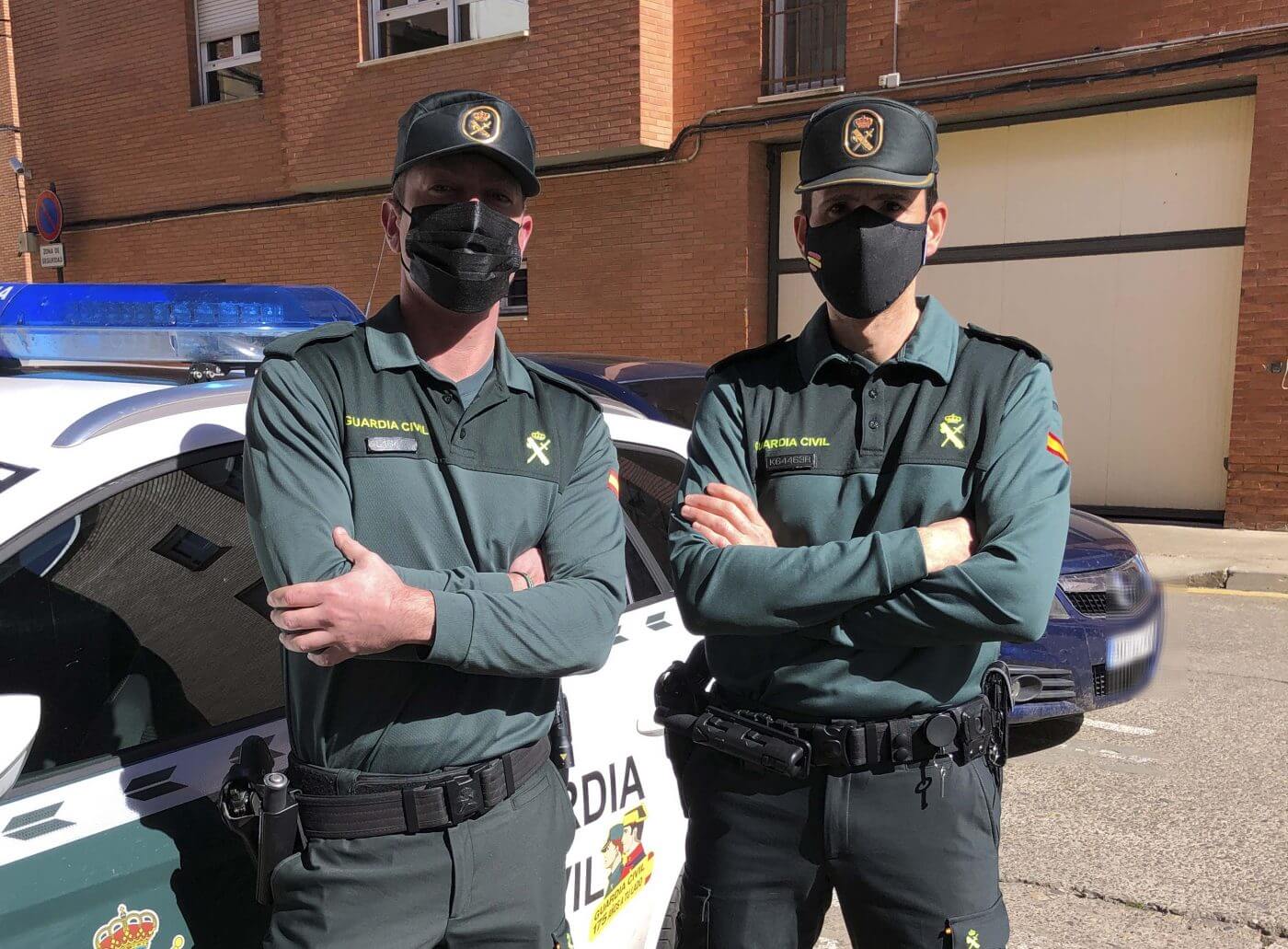 Lee más sobre el artículo Dos guardias civiles del puesto de Arnedo salvan la vida de un hombre en Autol, que había sufrido un infarto