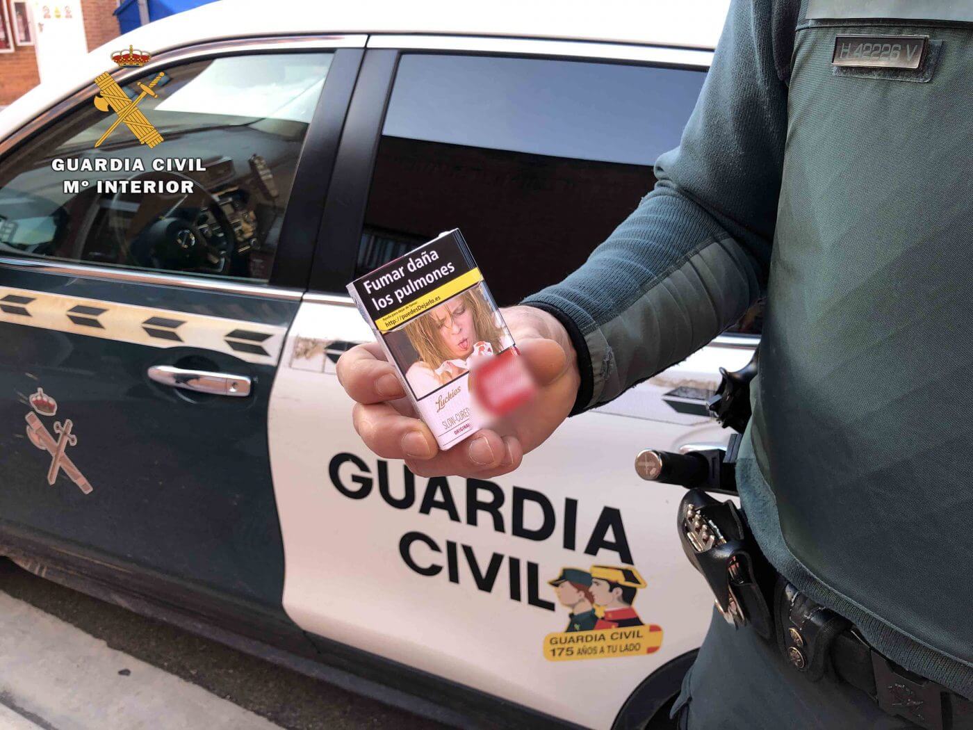 Lee más sobre el artículo La Guardia Civil denuncia a un estanco de Calahorra por la venta de tabaco a menores y, en otra actuación, incauta picadura de tabaco de contrabando