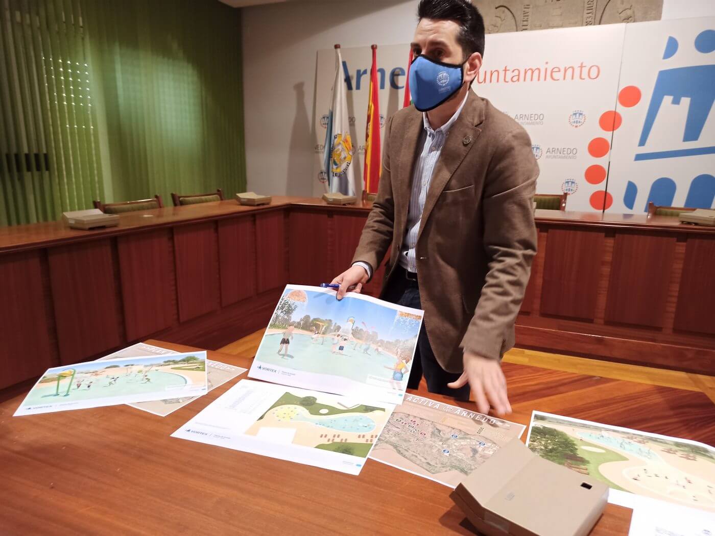 Lee más sobre el artículo El Ayuntamiento de Arnedo destina 454.000 euros a convertir la antigua piscina mediana en un parque de juegos acuáticos para todas las edades