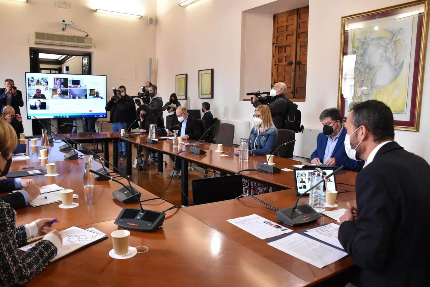 Lee más sobre el artículo Los alcaldes de cinco Comunidades zapateras aprueban declaración institucional para que el Gobierno de España incluya a este sector en las ayudas extraordinarias por la Covid