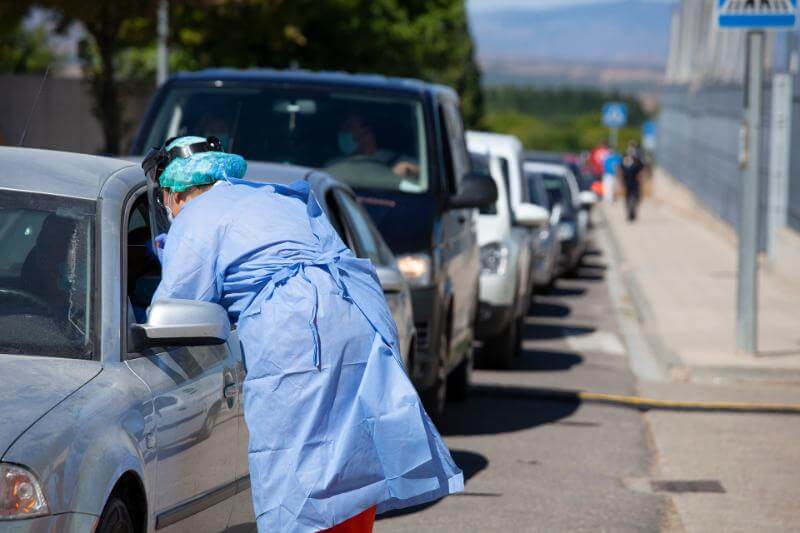 Lee más sobre el artículo Salud programa cribados masivos para la detección del Covid-19 entre la población de 20 y 44 años en las localidades de Arnedo, Alfaro, Lardero, Nájera, Santo Domingo y Casalarreina