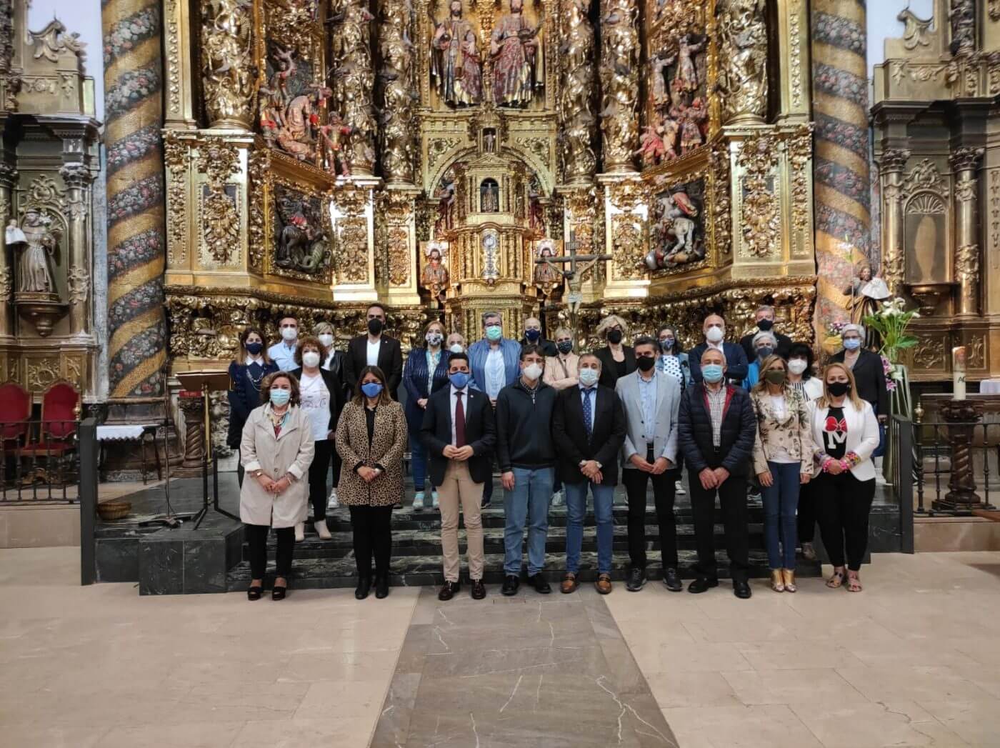 Lee más sobre el artículo Cáritas parroquial de Arnedo homenajeó el sábado a las personas mayores y a quienes les han cuidado durante lo peor de la pandemia