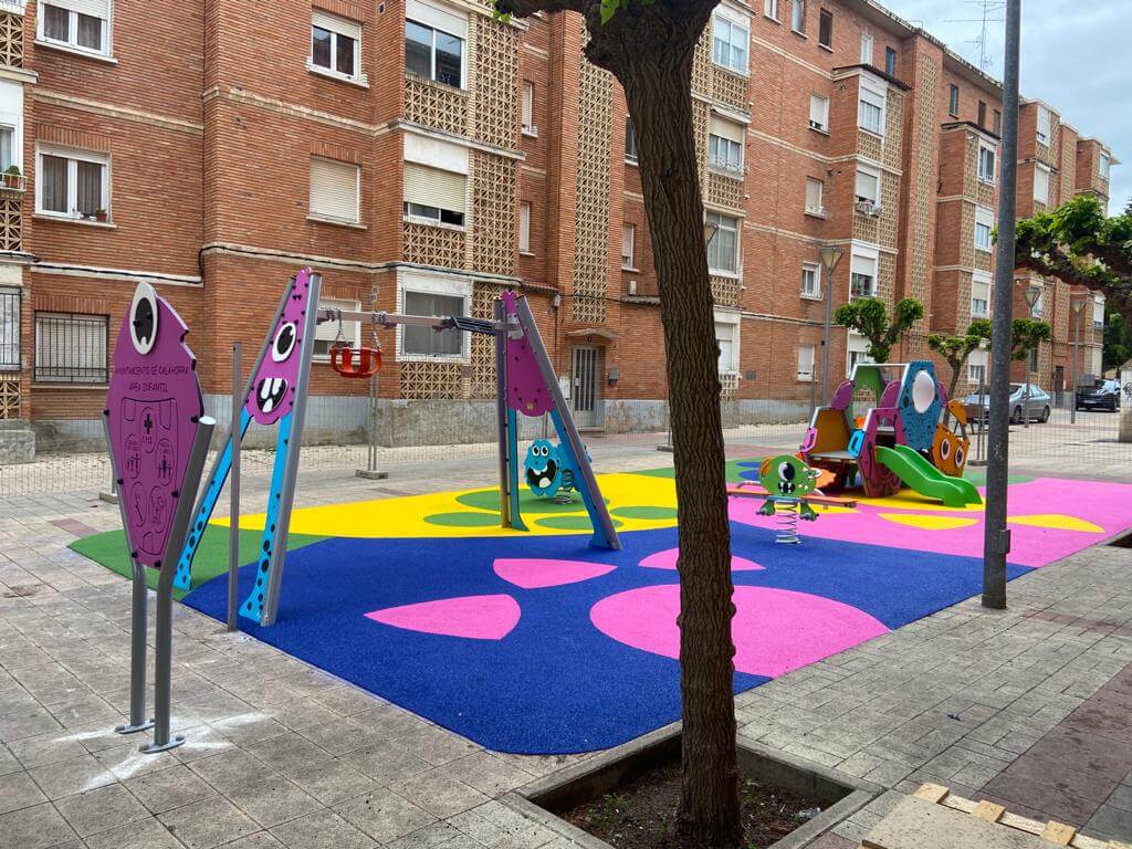 Lee más sobre el artículo El Ayuntamiento de Calahorra invierte 16.430 euros en renovar los juegos infantiles de la calle Teniente Palacio