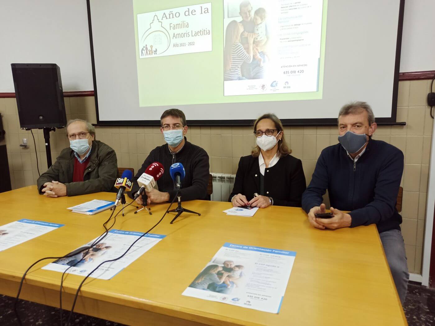Lee más sobre el artículo La parroquia de Arnedo pone en marcha el Centro de Orientación Familiar (COF) que comenzará a funcionar los miércoles por la tarde en la Casa Rosa