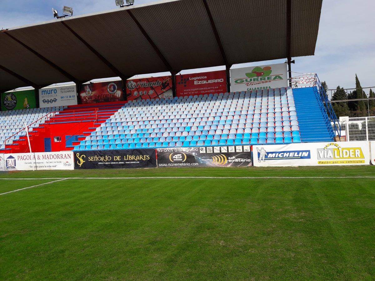 Lee más sobre el artículo El Ayuntamiento de Calahorra destina 38.115 euros al proyecto de renovación de la iluminación del campo de La Planilla y las pistas de atletismo