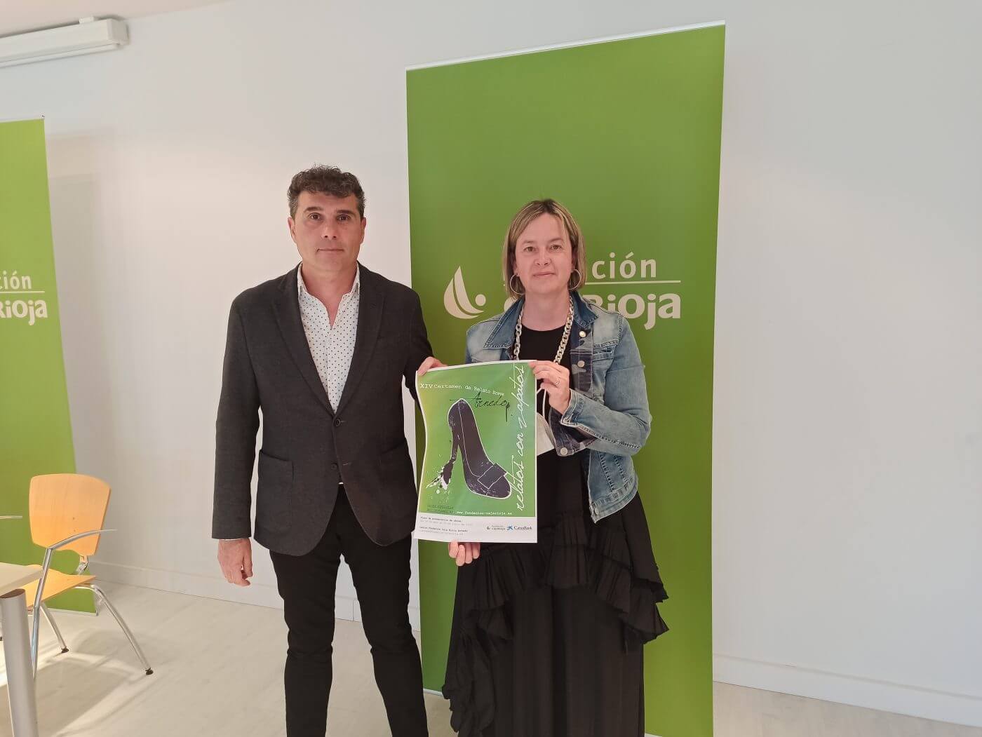 Lee más sobre el artículo La Fundación Caja Rioja, desde su centro cultural de Arnedo, y CaixaBank convocan el «XIV Certamen de relato breve Relatos con Zapatos»