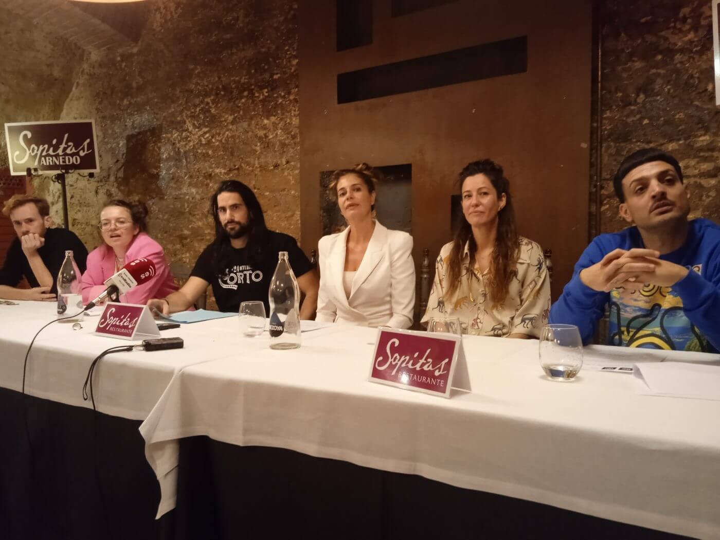 Lee más sobre el artículo «Cuerdas», de Beatriz Urresola, gana los premios al mejor cortometraje de ficción, IRJ Jurado joven y mejor actriz del 24 Festival de Cine de Arnedo ‘Octubre Corto’