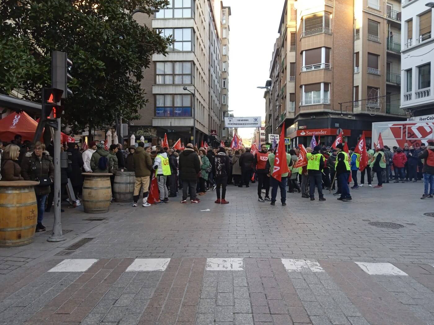 Lee más sobre el artículo La patronal del Calzado califica «de baja incidencia» la huelga con un seguimiento del 13 por ciento, si bien en Arnedo y Almansa «ha sido mayoritario»