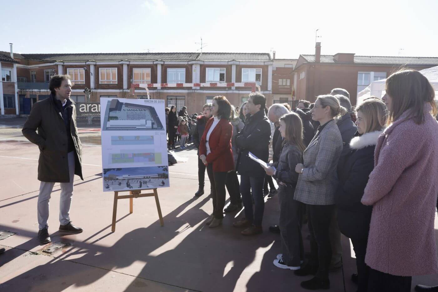 Lee más sobre el artículo Acto simbólico de colocación de la primera piedra de la construcción del nuevo colegio de Rincón de Soto