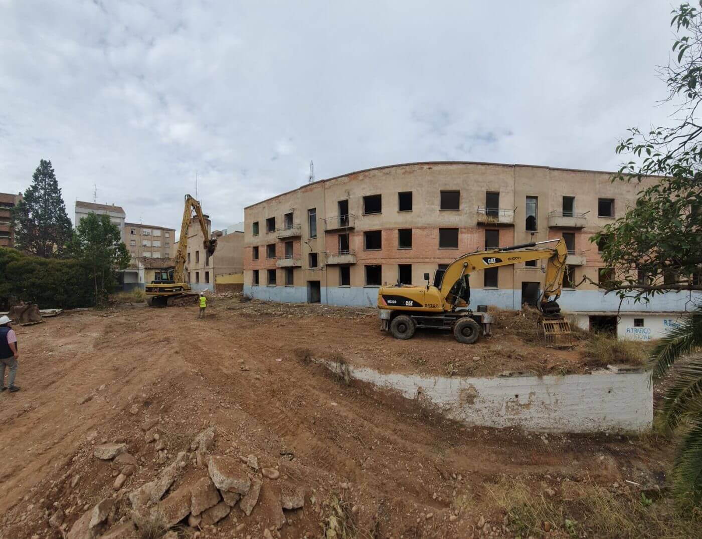 Lee más sobre el artículo La Junta de Gobierno local del ayuntamiento de Calahorra adjudica el contrato de obras para consolidar y poner en valor el antiguo cuartel de la Guardia Civil