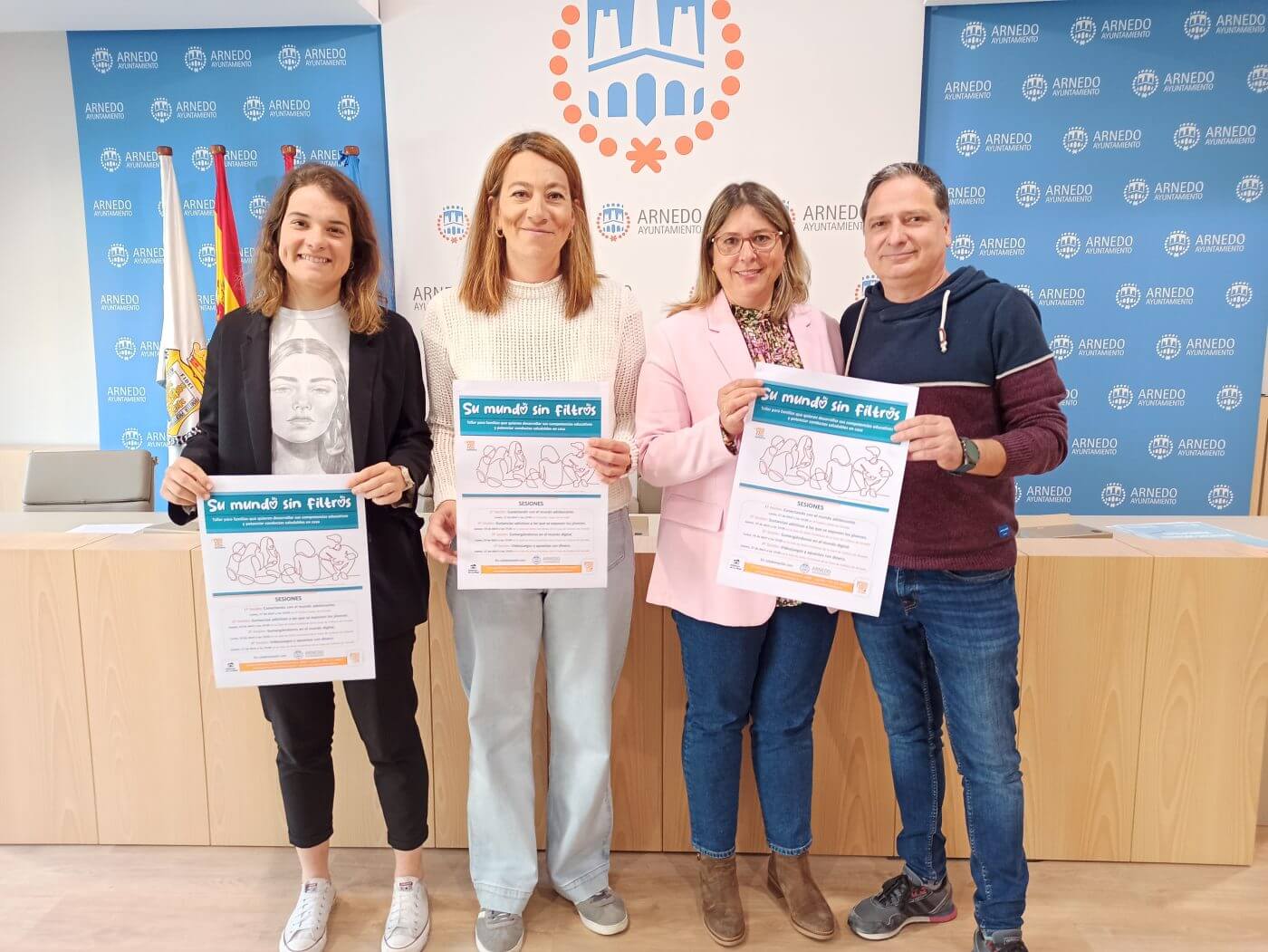 Lee más sobre el artículo El Ayuntamiento de Arnedo y Proyecto Hombre organizan el taller para familias con hijos adolescentes «Su mundo sin filtros»