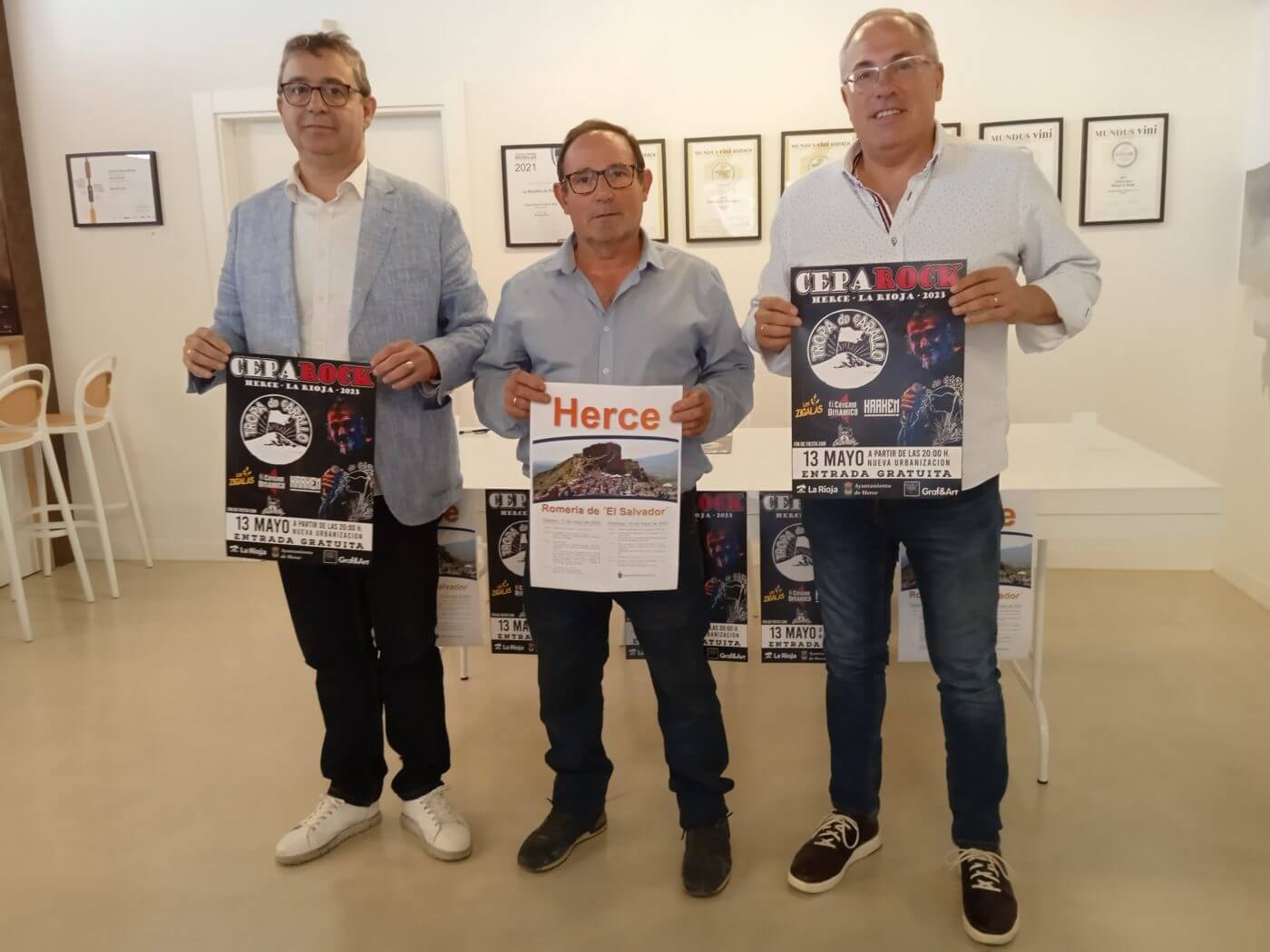 Lee más sobre el artículo ‘Tropa do Carallo’, la nueva banda de Evaristo Páramos, protagoniza el II Ceparock Villa de Herce