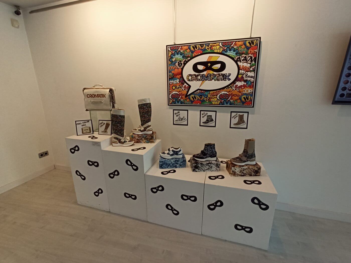 Lee más sobre el artículo Expuestos los trabajos de la décima promoción del Grado Superior de Diseño y Producción de Calzado y Complementos del IES Virgen de Vico de Arnedo