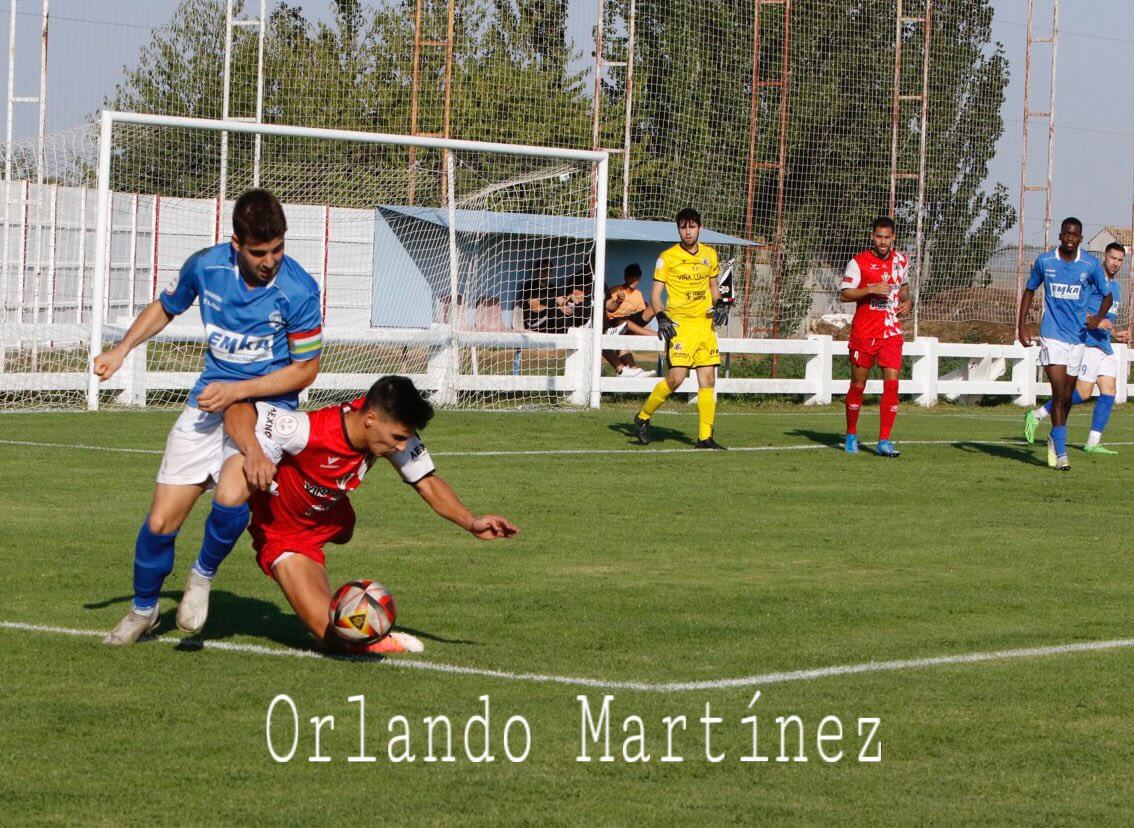 Lee más sobre el artículo El CD Arnedo jugará el domingo 17 de septiembre en ‘Sendero’ contra el Racing Rioja, tras perder el primer partido de liga ante el Varea