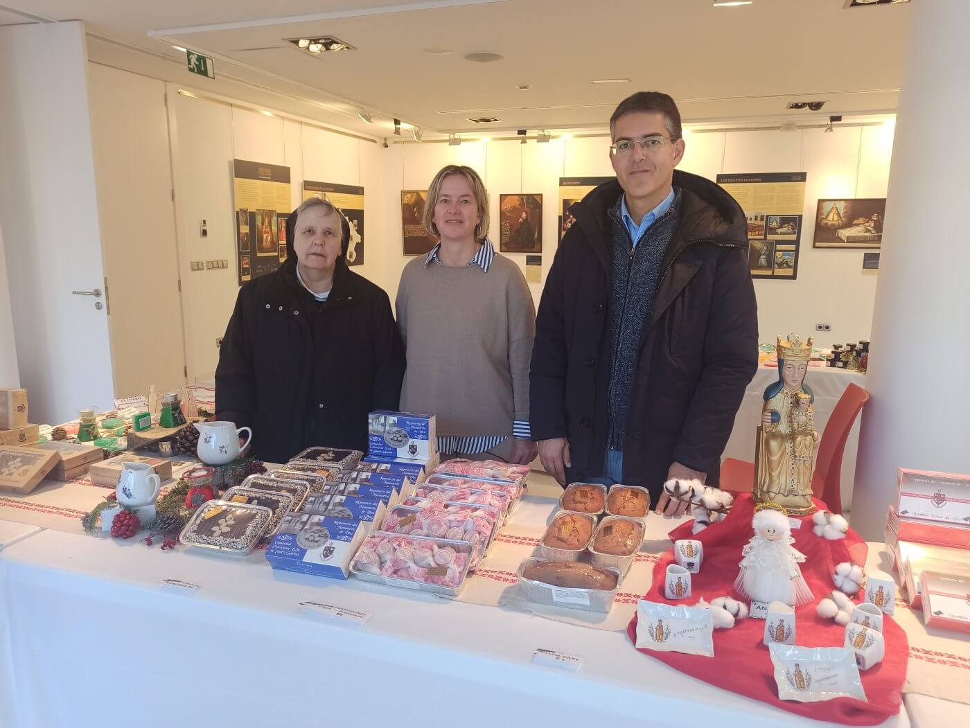 Lee más sobre el artículo El Centro Fundación Cajarioja de Arnedo acoge la exposición “Medicina y milagro. Exvotos pictóricos en La Rioja» y la muestra y venta de productos del Monasterio de Vico