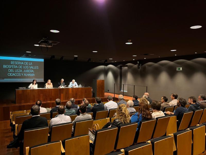 Lee más sobre el artículo El Gobierno de La Rioja presenta las líneas de actuación de la Reserva de la Biosfera para los valles del Leza, Jubera, Cidacos y Alhama