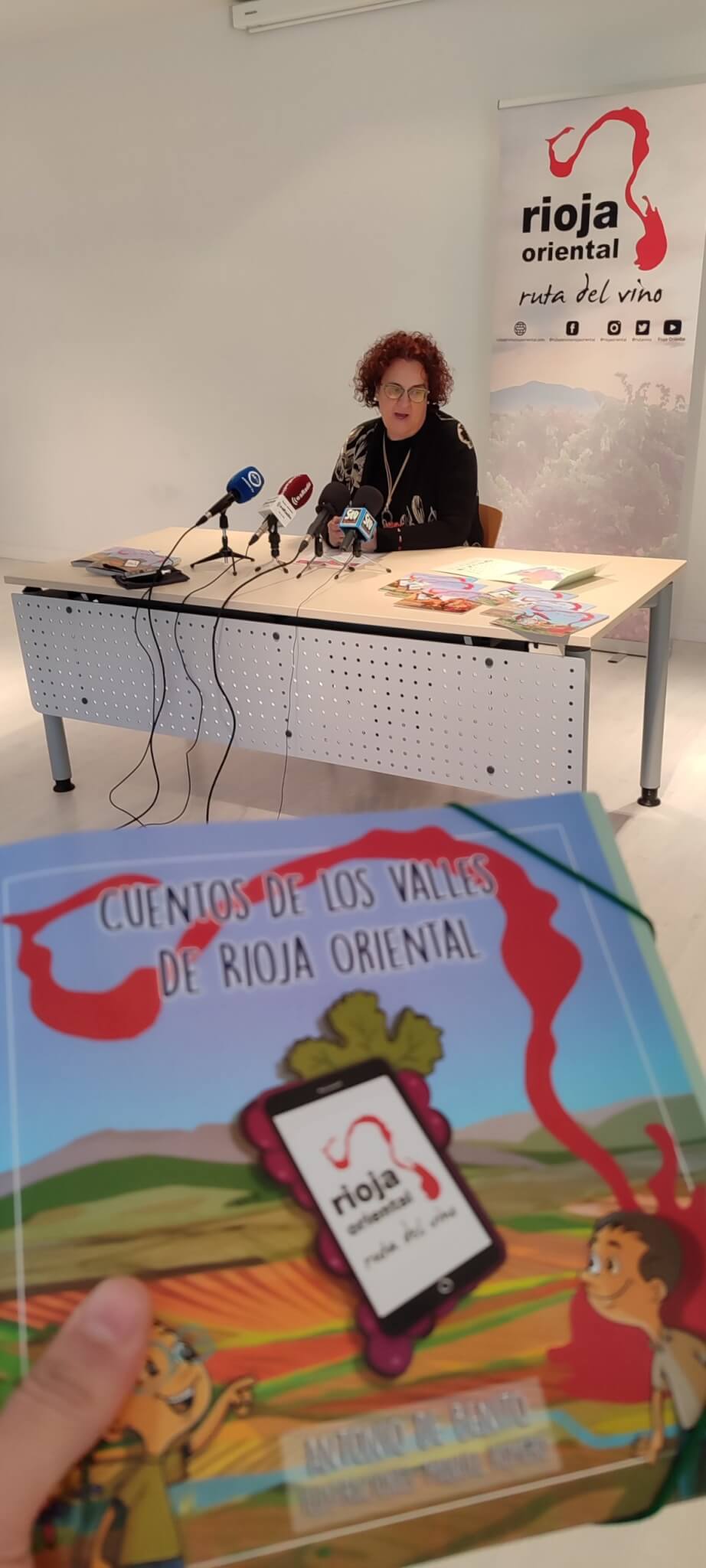 Lee más sobre el artículo La ruta del vino Rioja Oriental edita la carpeta con los seis cuentos dedicados a los valles del Cidacos, Ocón, Leza, Jubera, Alhama-Linares y Ebro