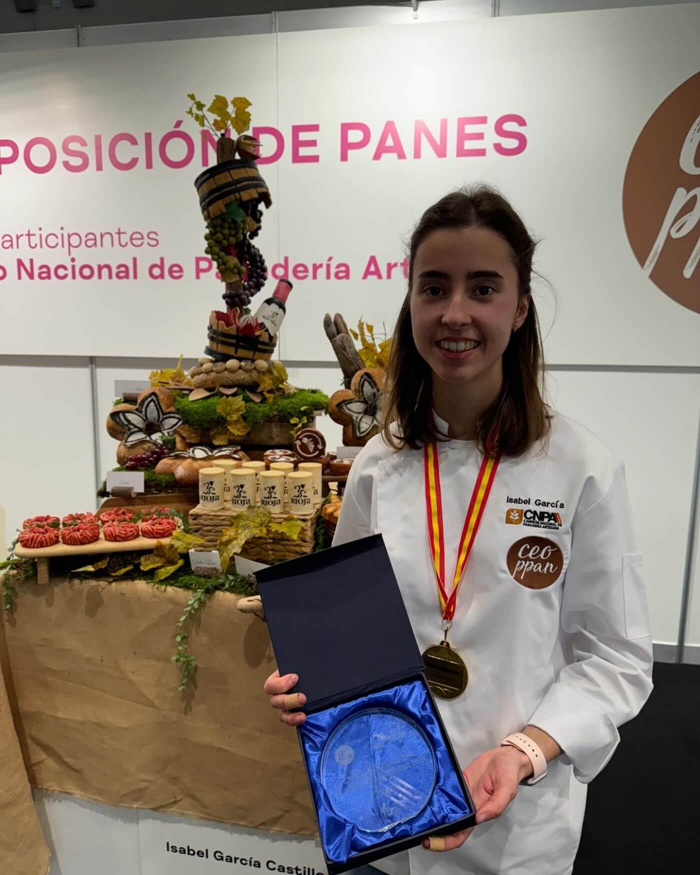 Lee más sobre el artículo La arnedana Isabel García Castillo, medalla de bronce en el Campeonato de España de panadería artesana, abrirá este año su propio obrador en Arnedo